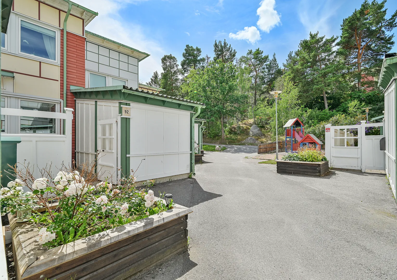 Radhus, Fruängsvägen 92, Odenslunda, Upplands Väsby