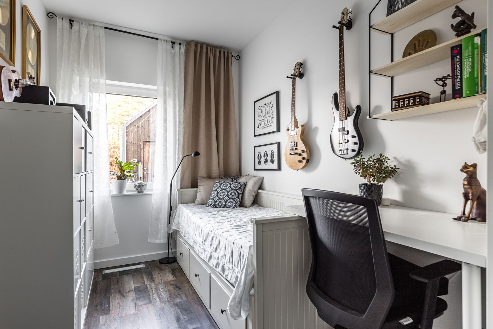 Radhus, Baldersvägen 3B, Odenslunda, Upplands Väsby