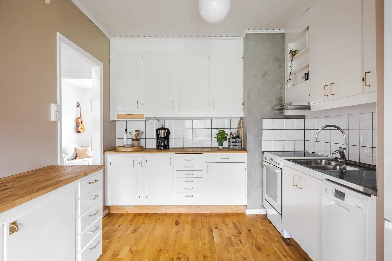 Bostadsrätt, Radhus, Ängsvägen 4B, Östermalm, Skövde