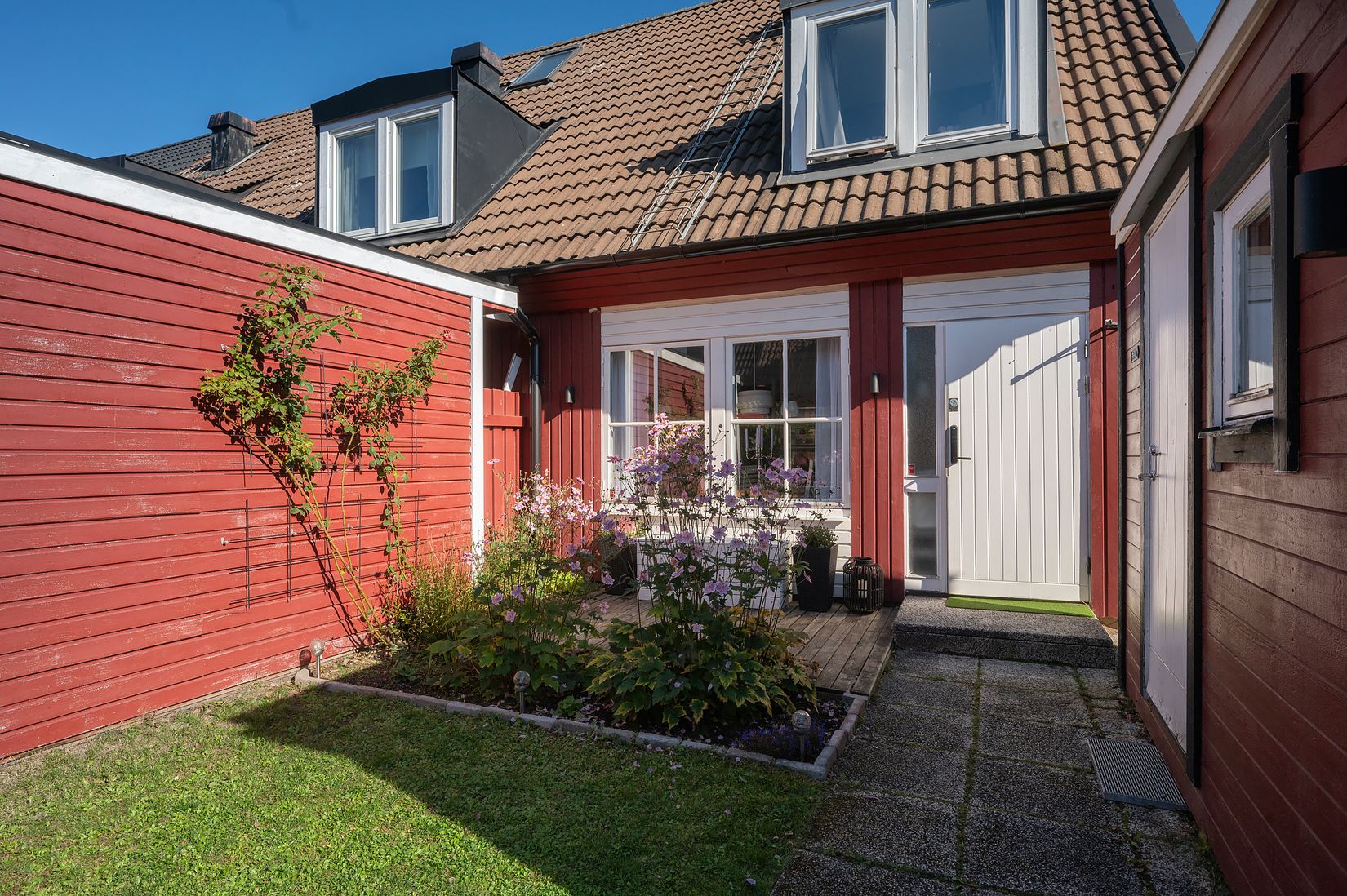 Radhus, Prästgårdsvägen 46, Tumba Gärde, Botkyrka