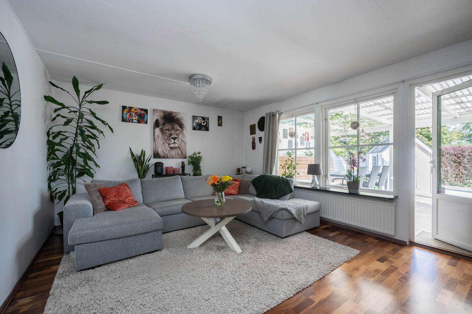 Radhus, Prästgårdsvägen 46, Tumba Gärde, Botkyrka