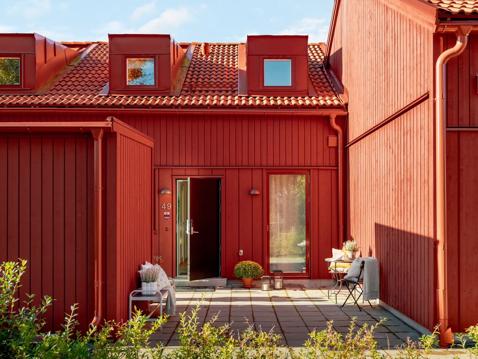 Bostadsrätt, Radhus, Rådans Gårdsväg 49, Silverdal, Sollentuna