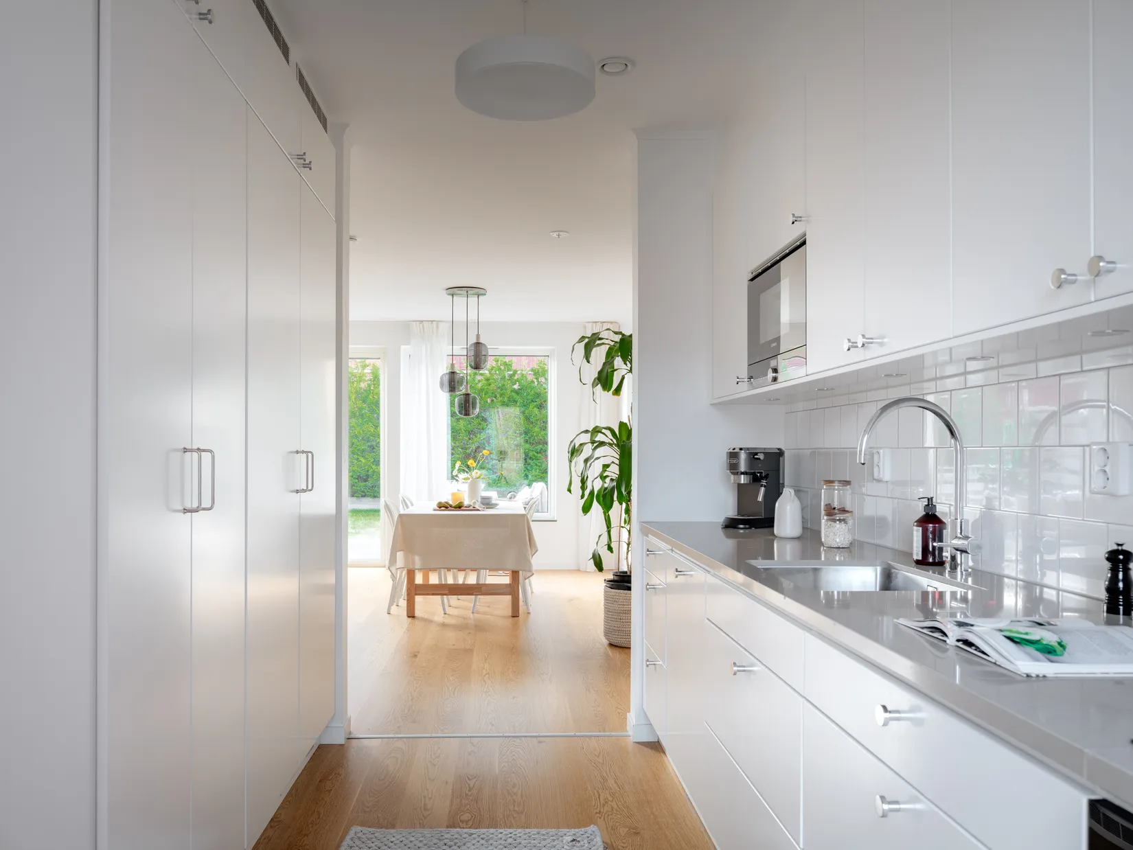 Bostadsrätt, Radhus, Rådans Gårdsväg 49, Silverdal, Sollentuna