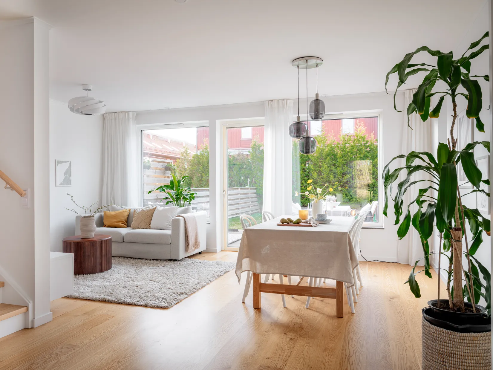 Bostadsrätt, Radhus, Rådans Gårdsväg 49, Silverdal, Sollentuna