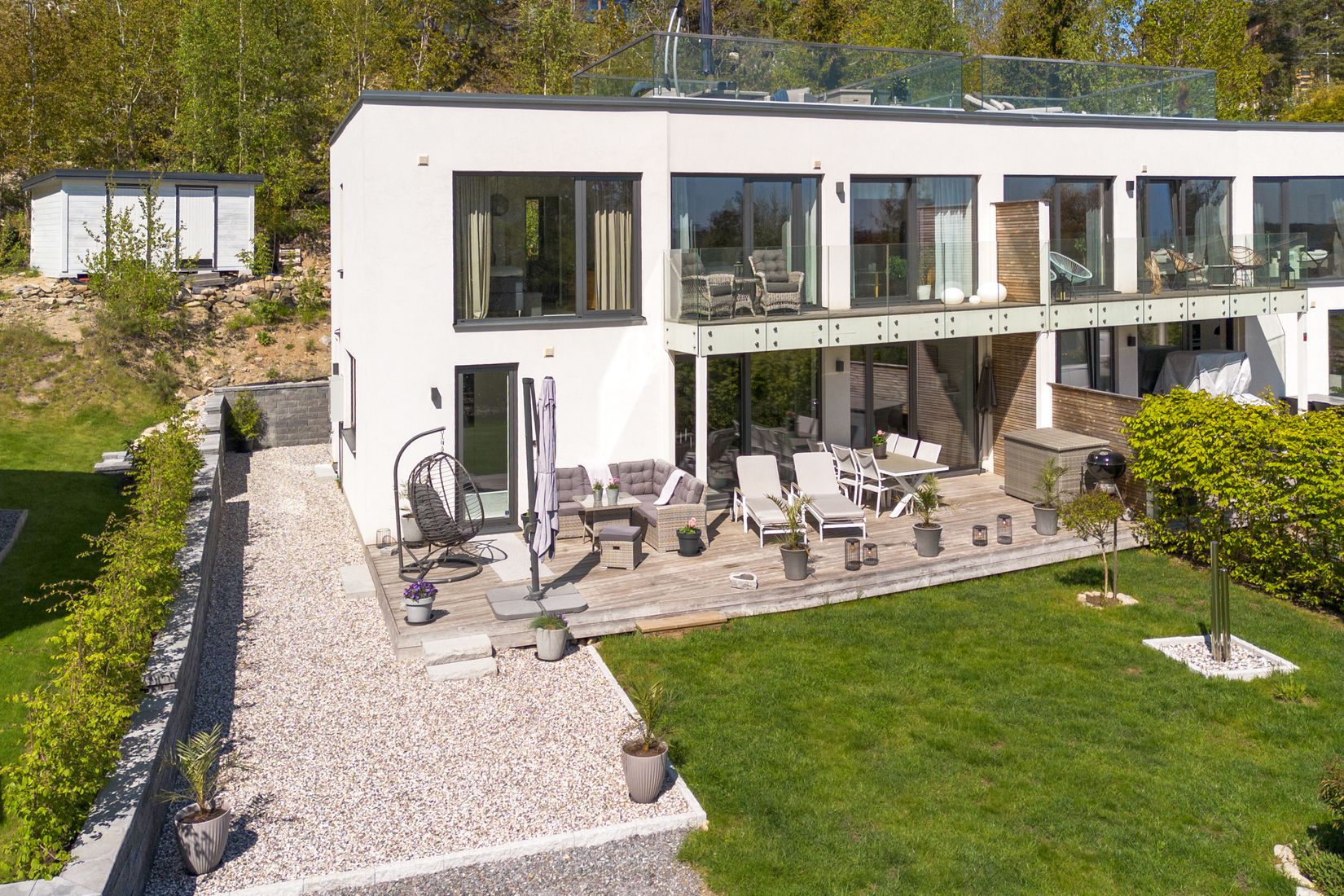 Bostadsrätt, Radhus, Björnbärsvägen 13A, Tyresö strand, Tyresö