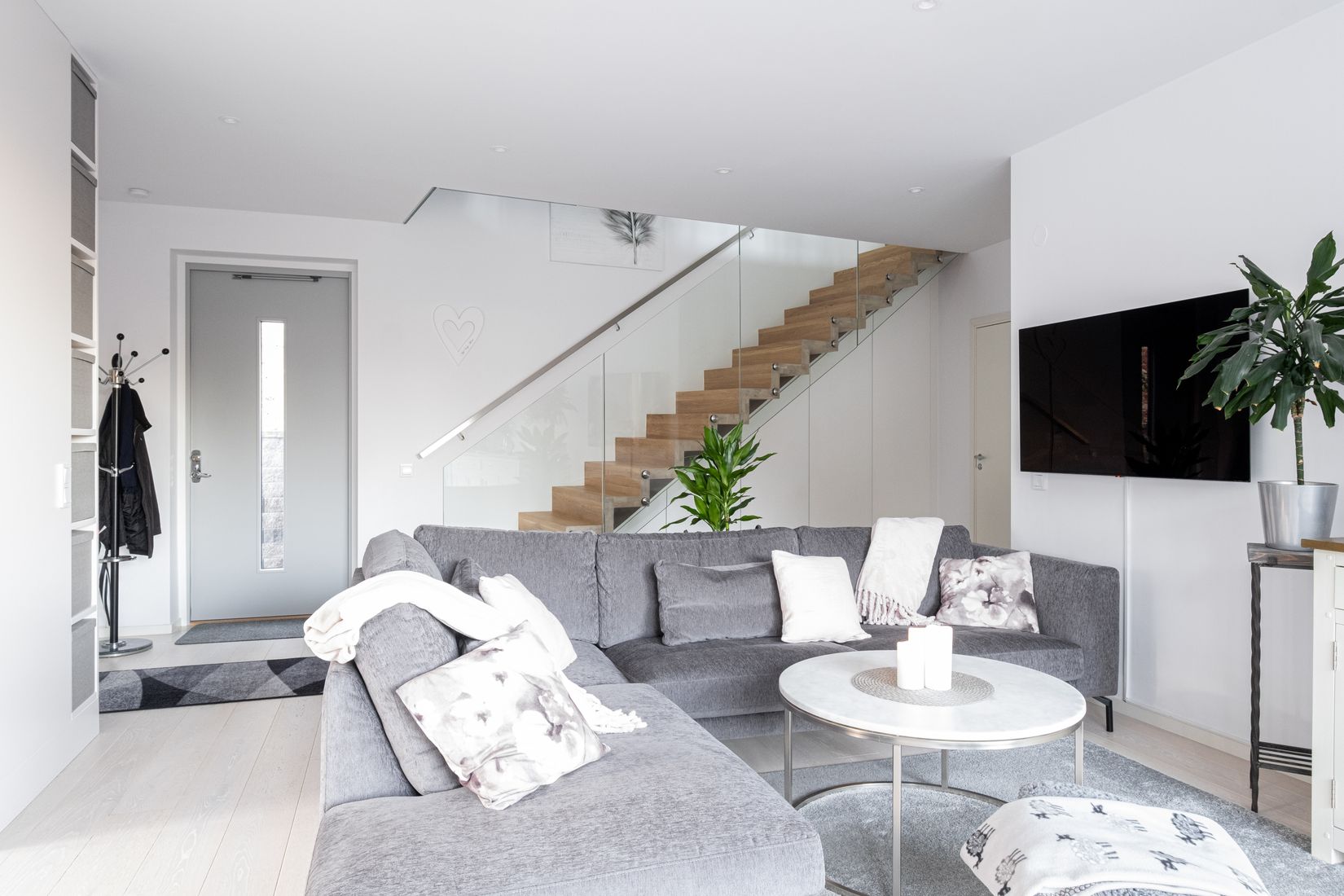 Bostadsrätt, Radhus, Björnbärsvägen 13A, Tyresö strand, Tyresö