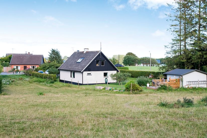 Villa, Öja byaväg 21, Öja by, Ystad