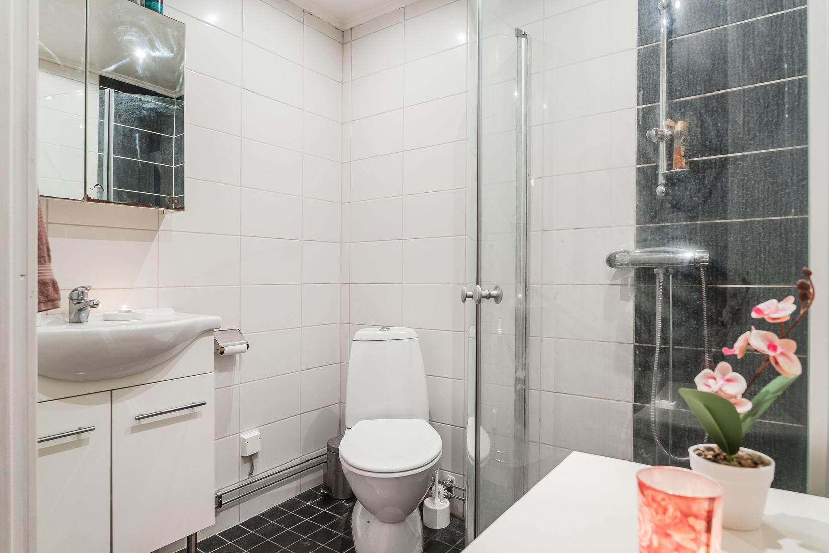 Bostadsrätt, Radhus, Januarivägen 6C, Brogetorp, Flen