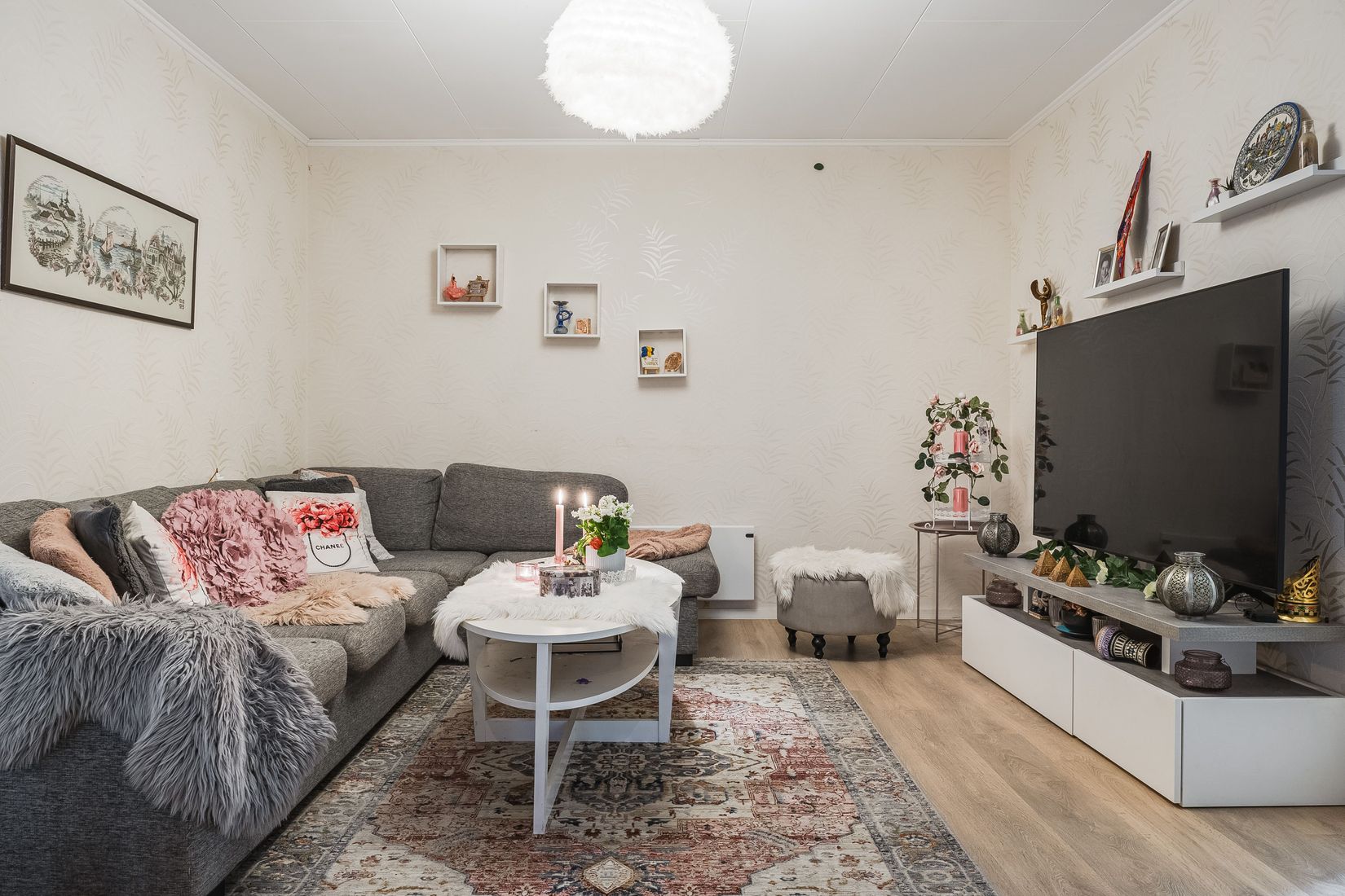 Bostadsrätt, Radhus, Januarivägen 6C, Brogetorp, Flen