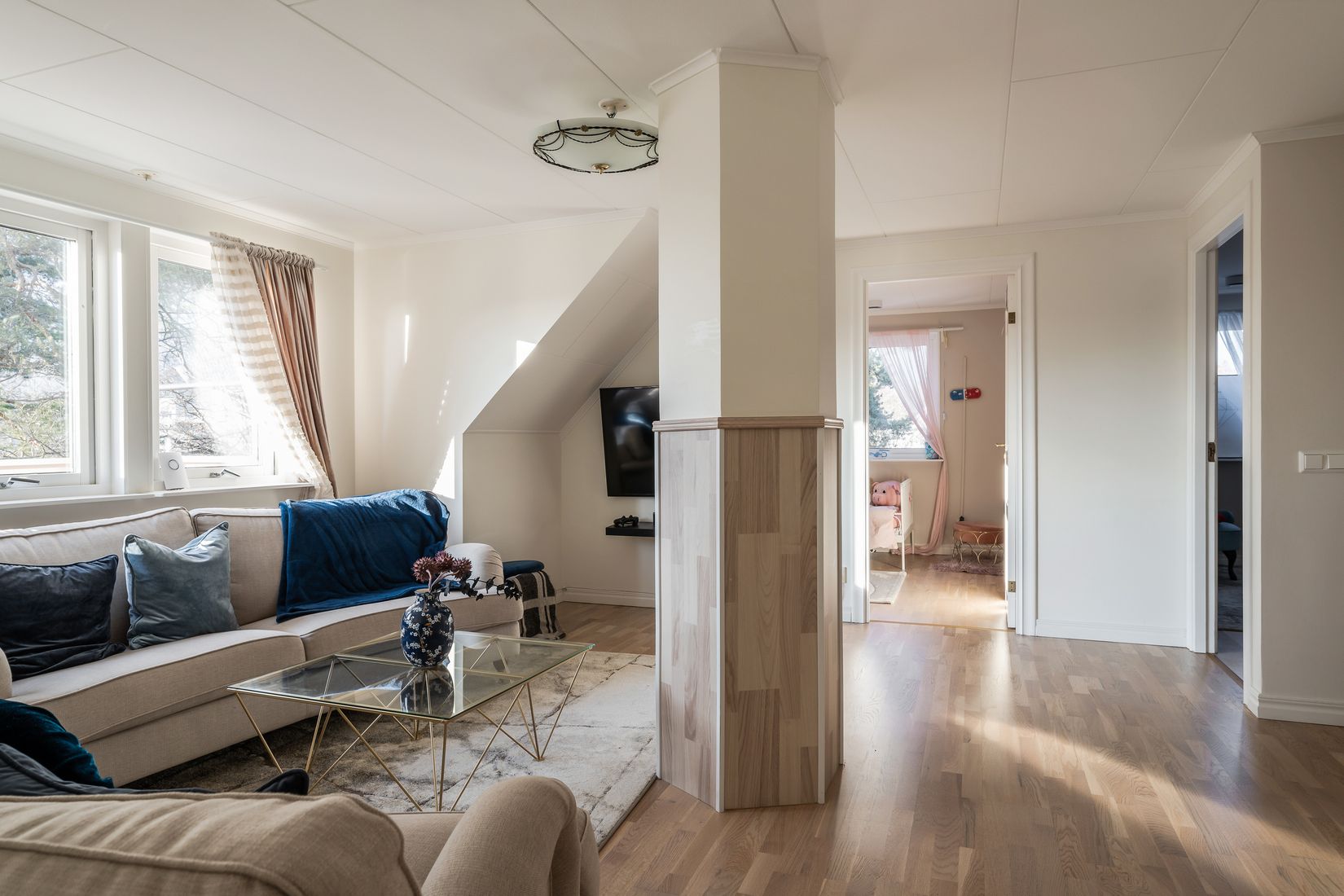 Villa, Viadukten 11, Hässelby Södra Villastad, Stockholm