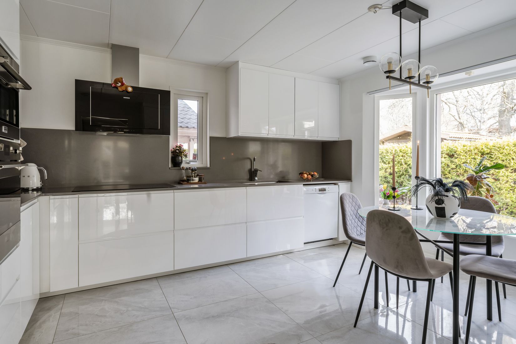 Villa, Viadukten 11, Hässelby Södra Villastad, Stockholm