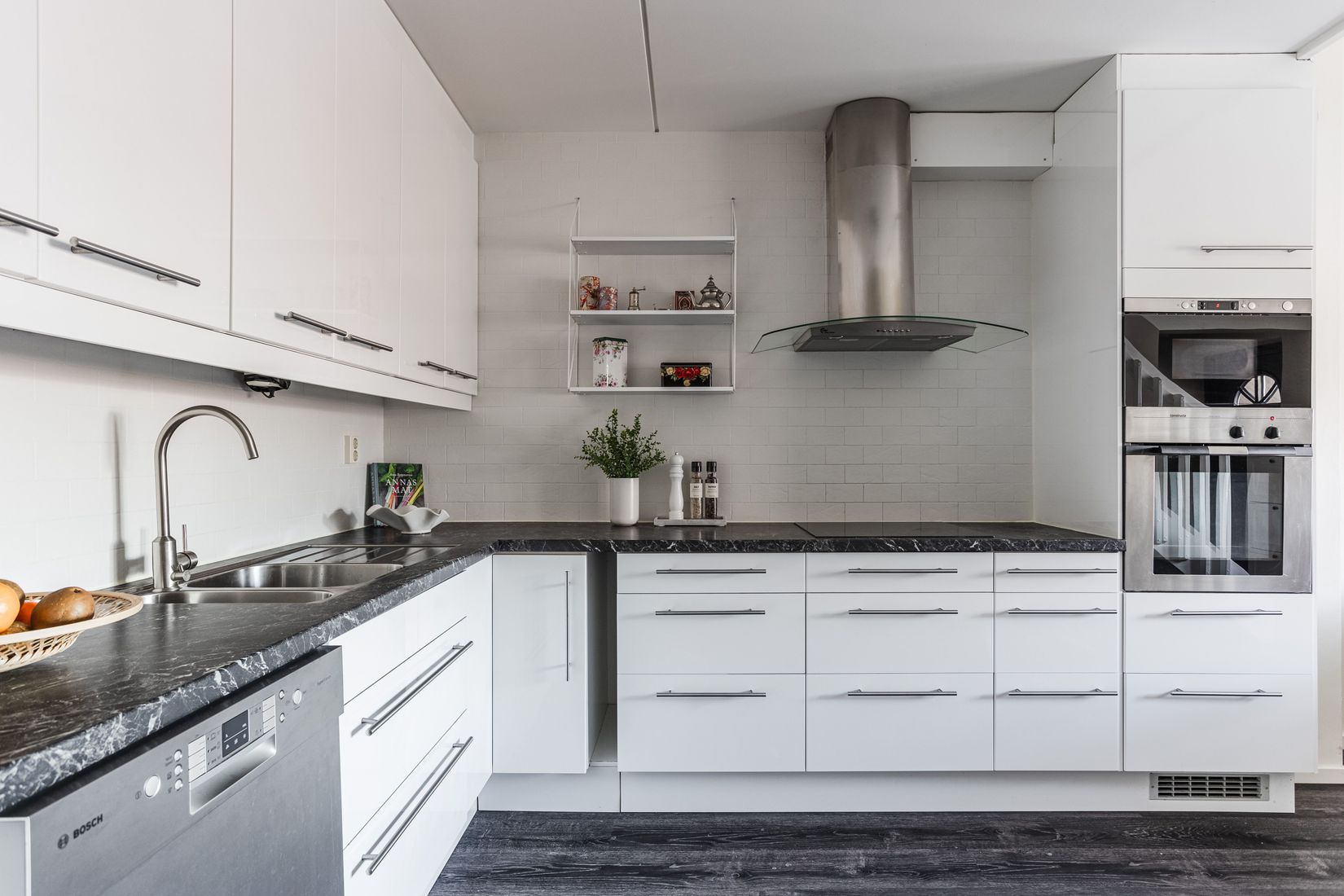 Bostadsrätt, Rubinstigen 37, Kungsängen/Tibblehöjden, Upplands-Bro