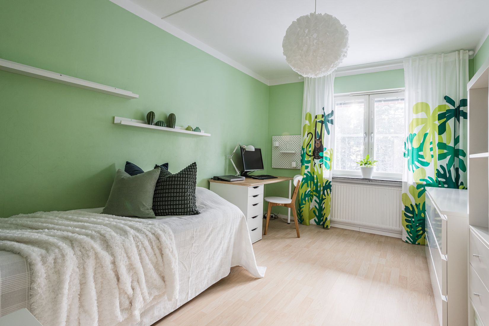 Bostadsrätt, Rubinstigen 37, Kungsängen/Tibblehöjden, Upplands-Bro