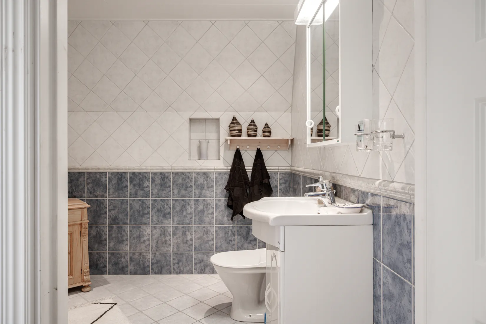 Villa, Funnebovägen 9, Fullersta, Huddinge
