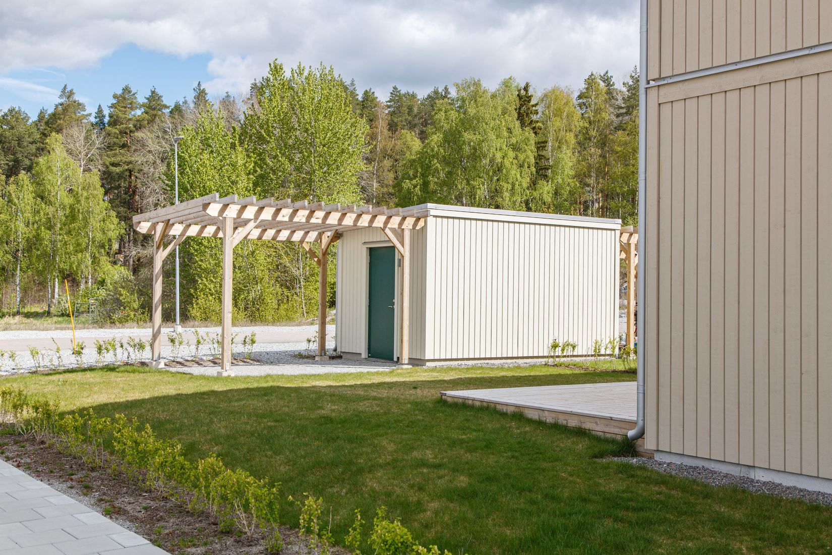 Radhus, Refränggatan 22, Sätra, Västerås
