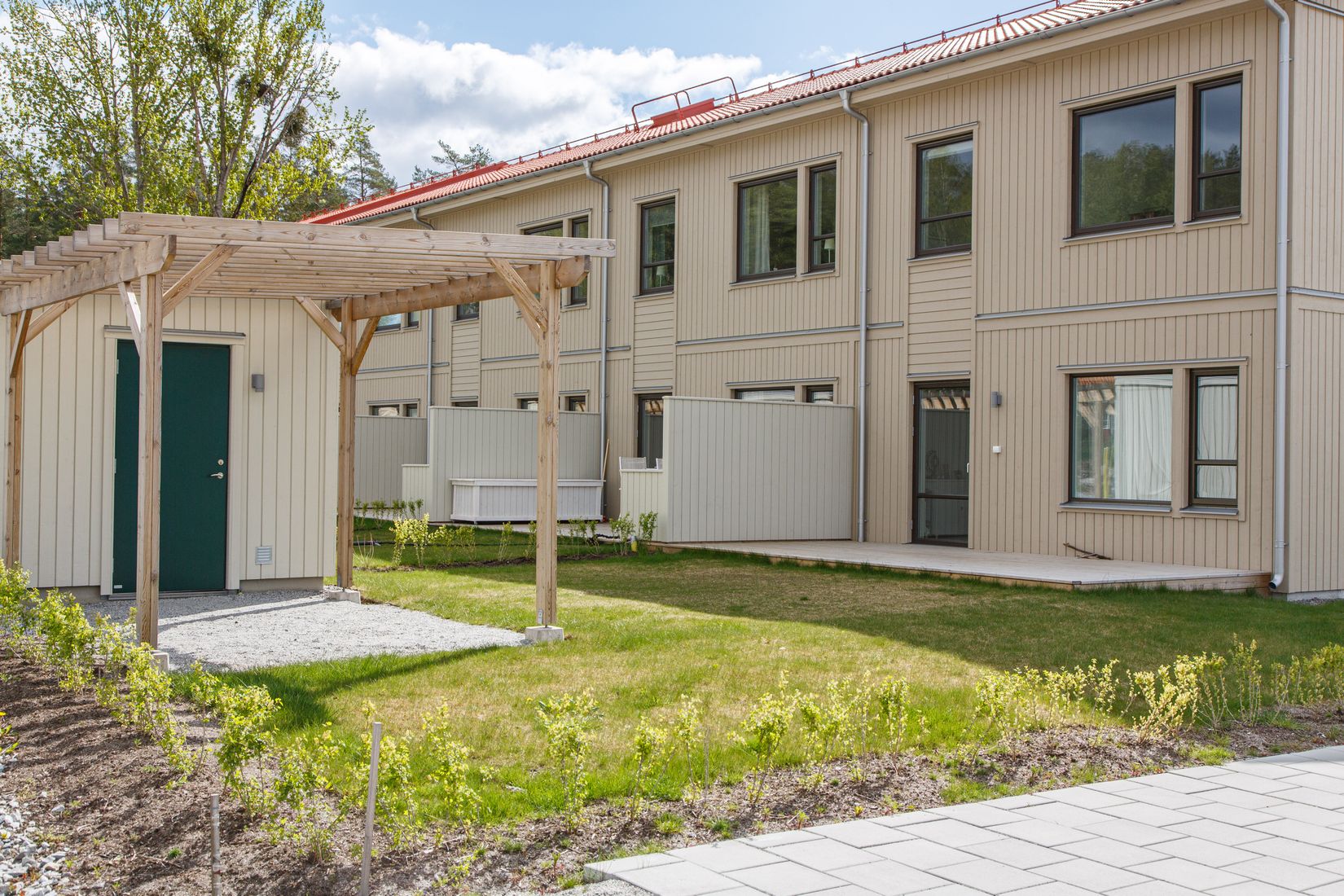 Radhus, Refränggatan 22, Sätra, Västerås