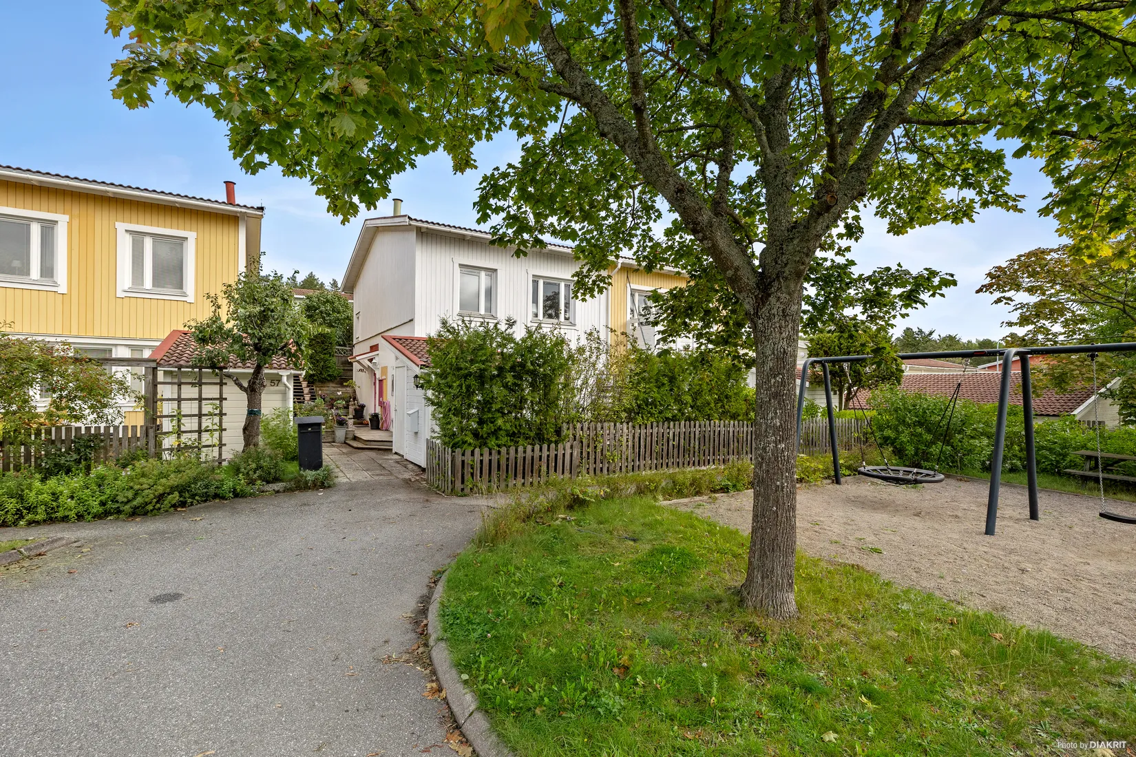 Radhus, Småbjörksvägen 59, Bromsten, Stockholm