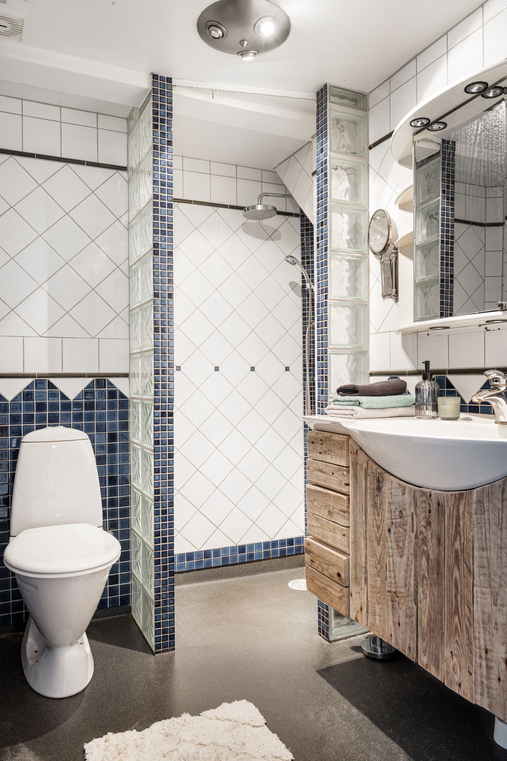 Villa, Idrottsvägen 6, Gånghester, Borås