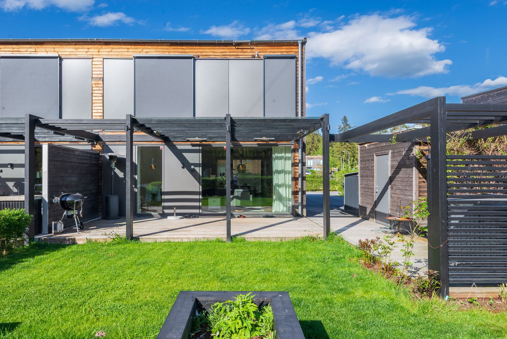 Radhus, Vinlandsvägen 28B, Jursta - Upplands-Bro, Upplands-Bro