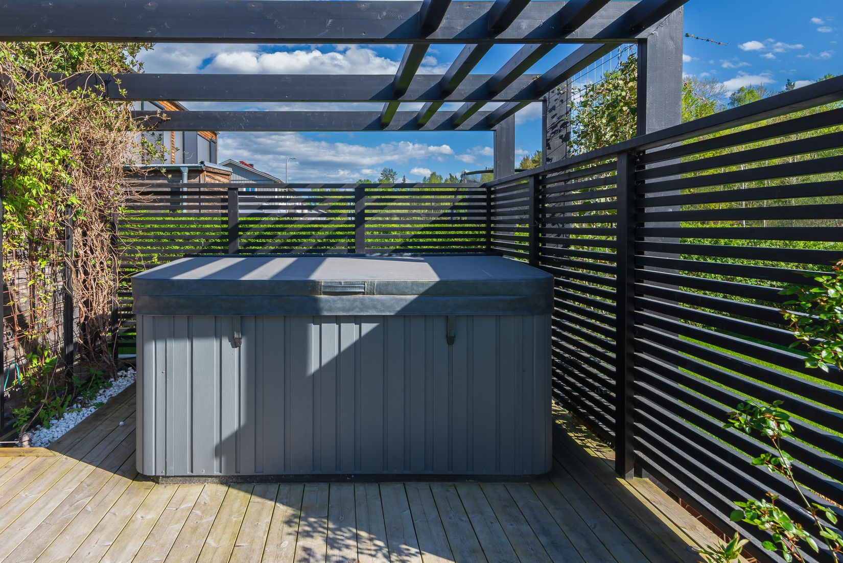 Radhus, Vinlandsvägen 28B, Jursta - Upplands-Bro, Upplands-Bro