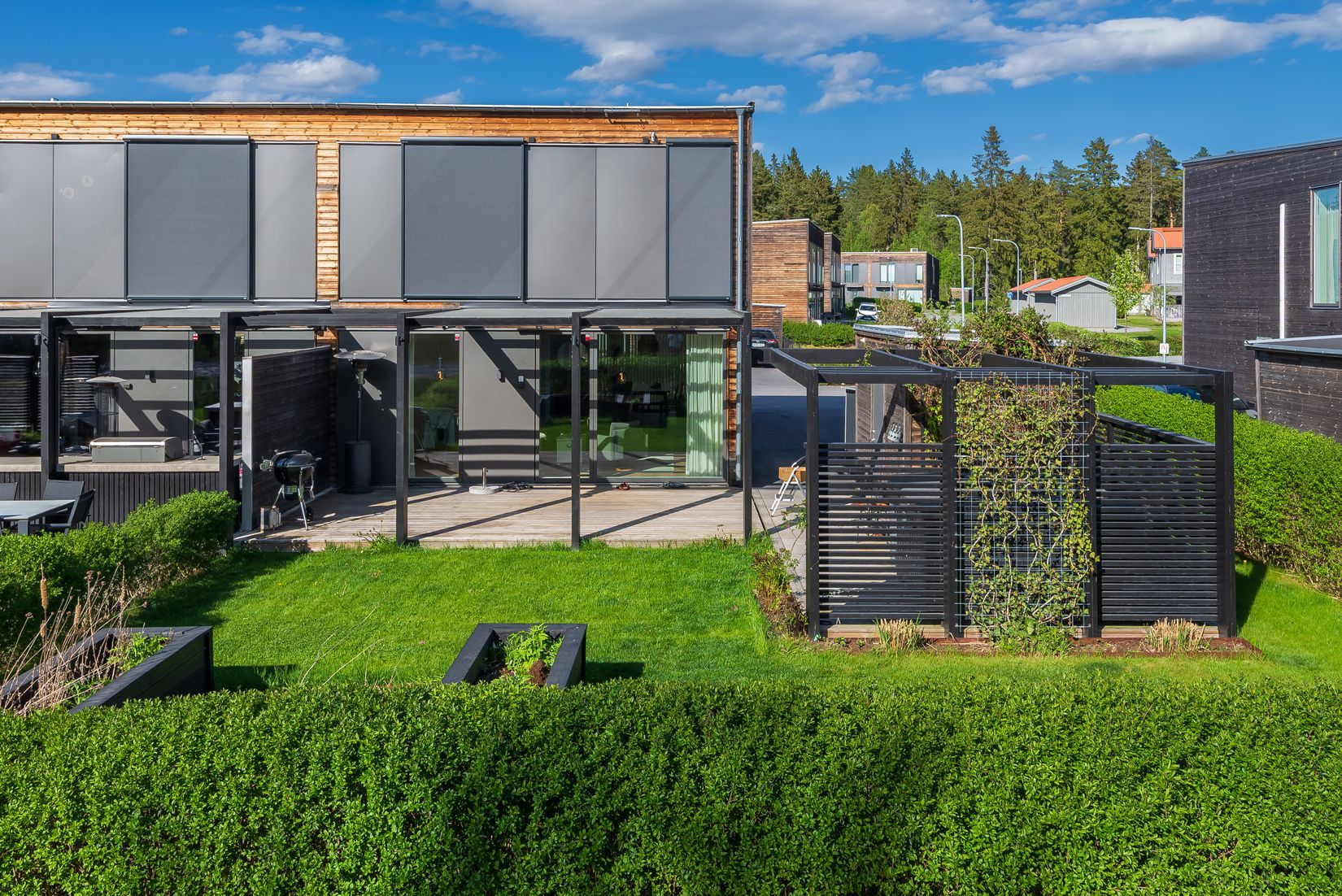 Radhus, Vinlandsvägen 28B, Jursta - Upplands-Bro, Upplands-Bro