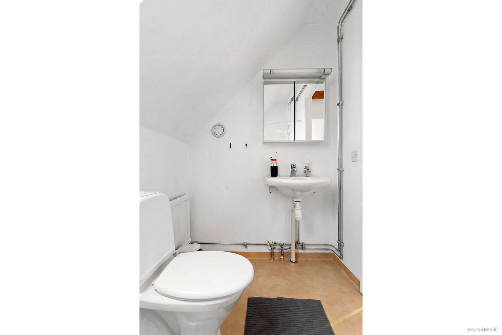 Villa, Ulriksbergsvägen 11, Adolfsberg, Örebro