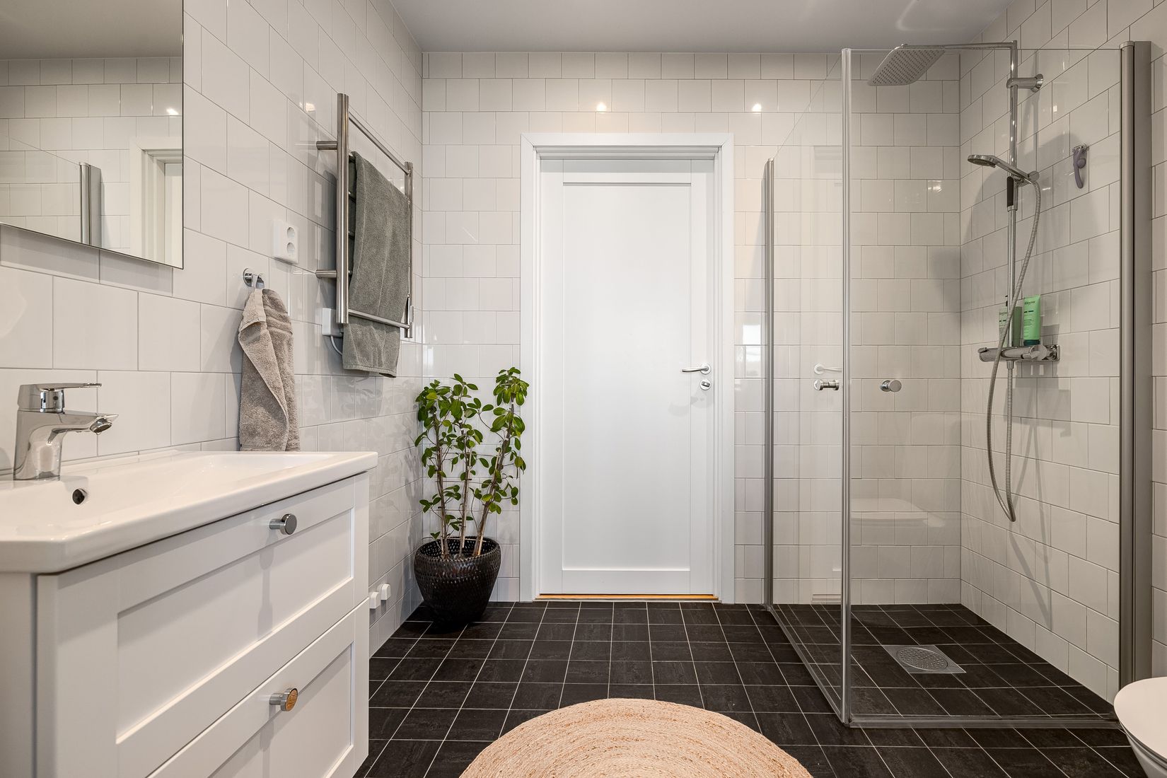 Bostadsrätt, Villa, Sanetta parkväg 28, Mariefreds strand, Strängnäs