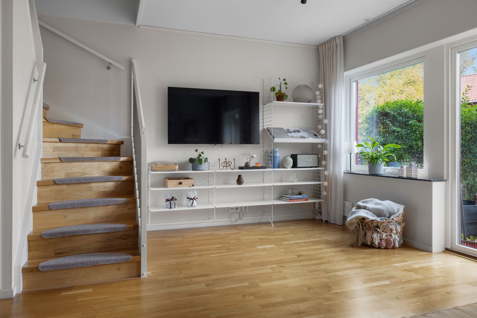 Bostadsrätt, Radhus, Klockarebovägen 24, Bålsta Frösundavik, Håbo