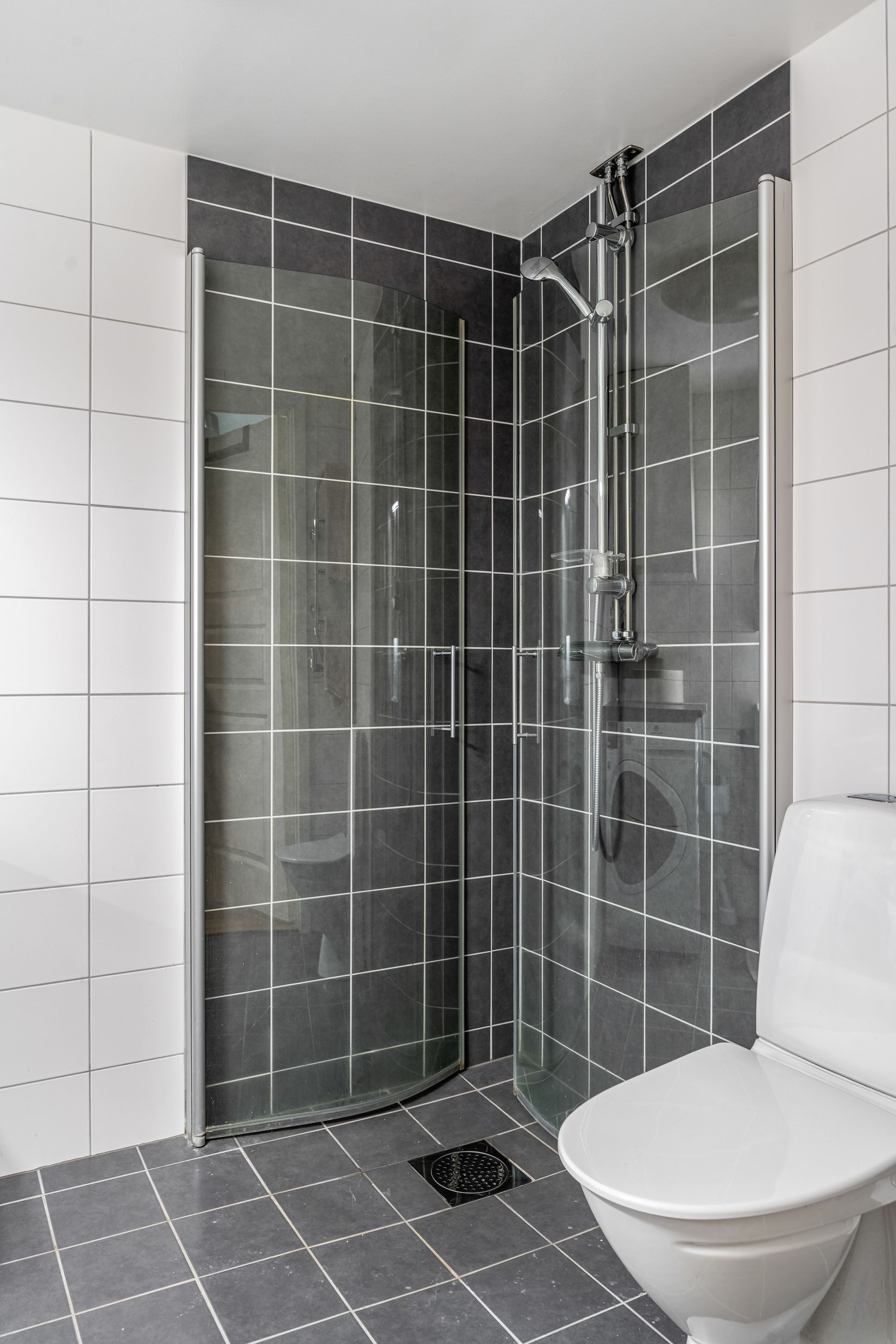 Bostadsrätt, Funäsgatan 8, Vällingby Parkstad, Stockholm