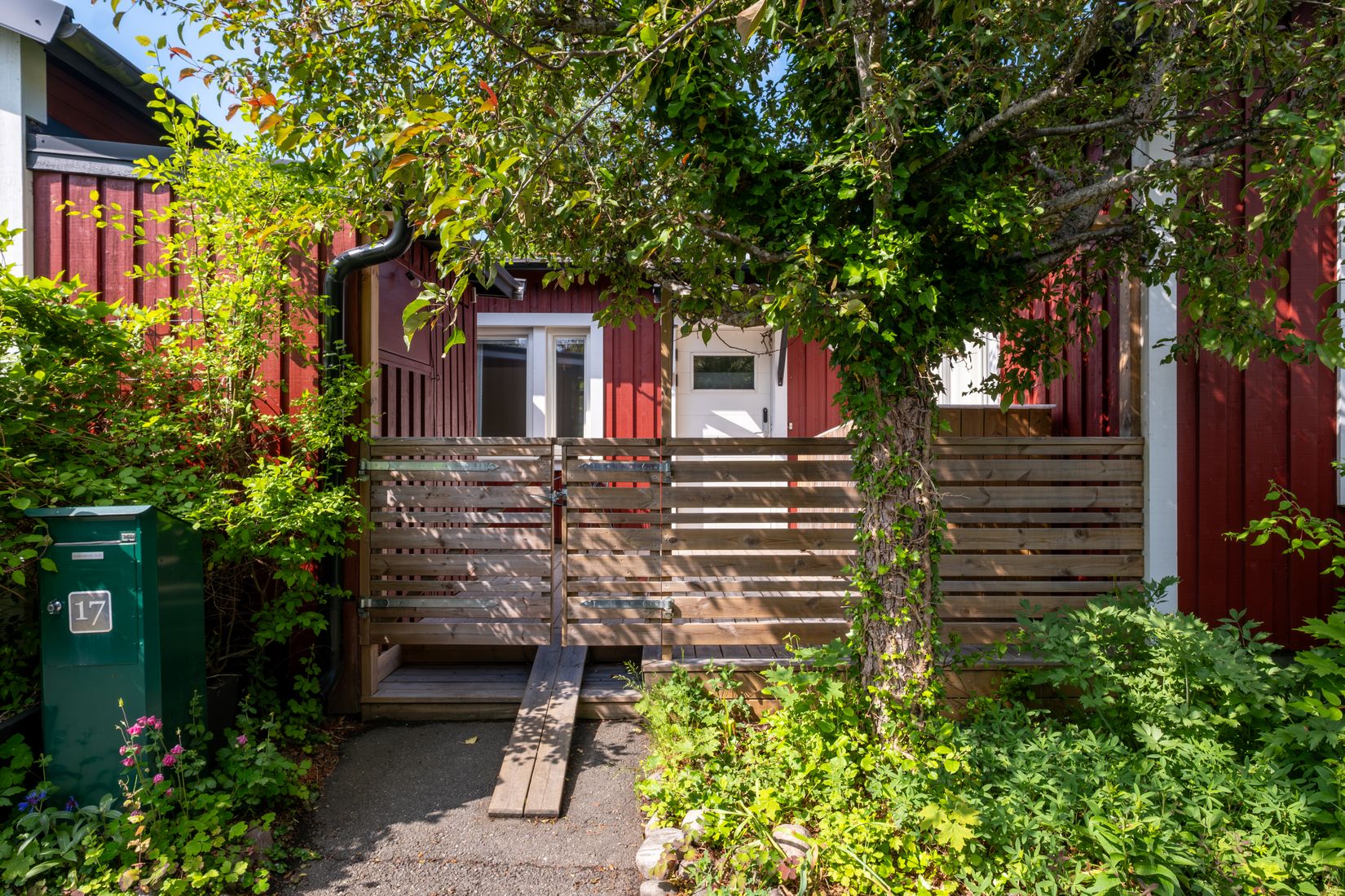 Bostadsrätt, Radhus, Safirgången 17, Öringe, Tyresö