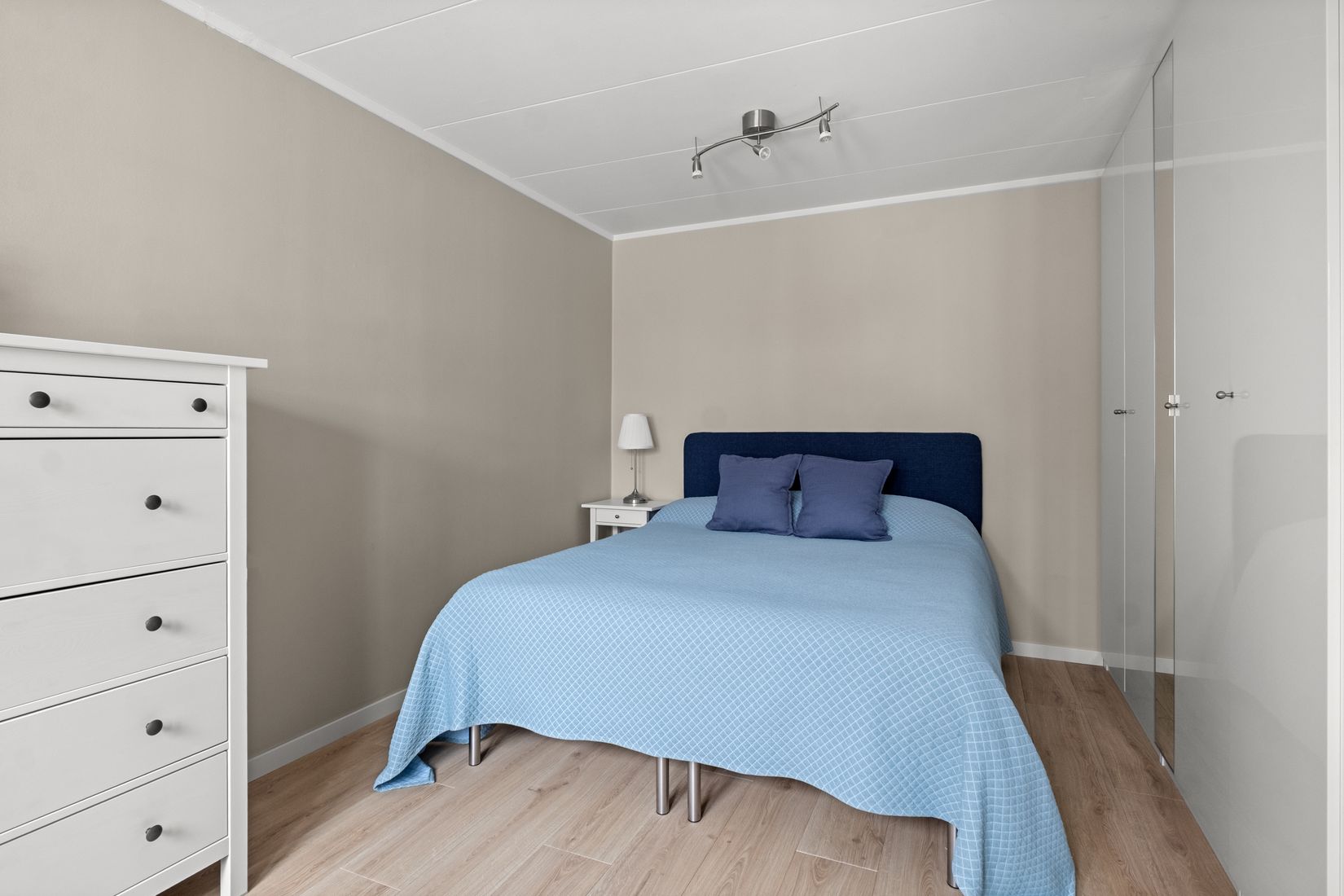 Bostadsrätt, Radhus, Safirgången 17, Öringe, Tyresö