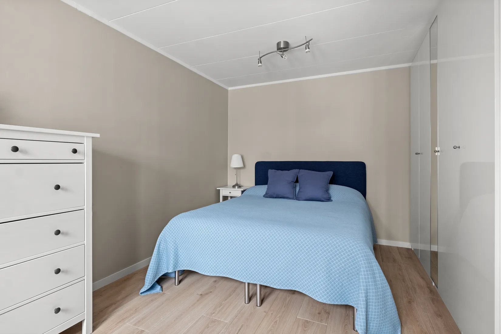 Bostadsrätt, Radhus, Safirgången 17, Öringe, Tyresö