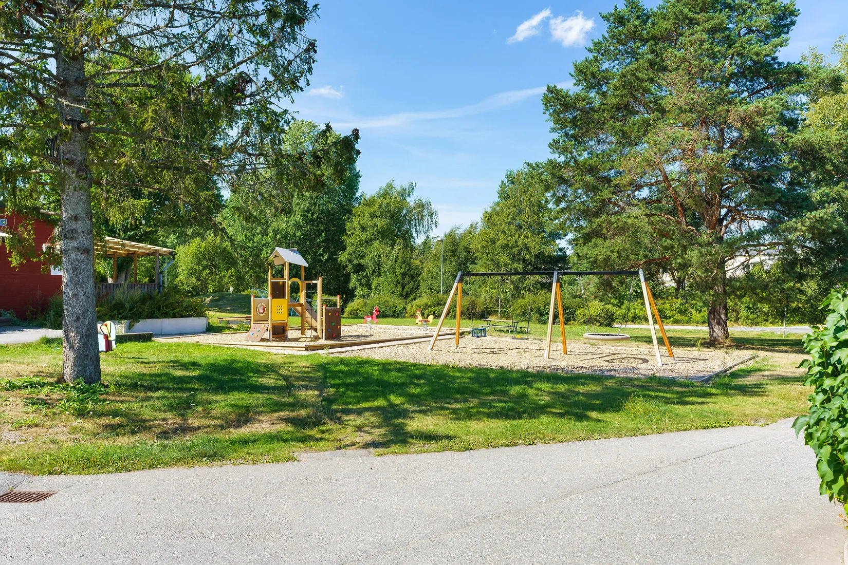 Bostadsrätt, Radhus, Safirgången 17, Öringe, Tyresö