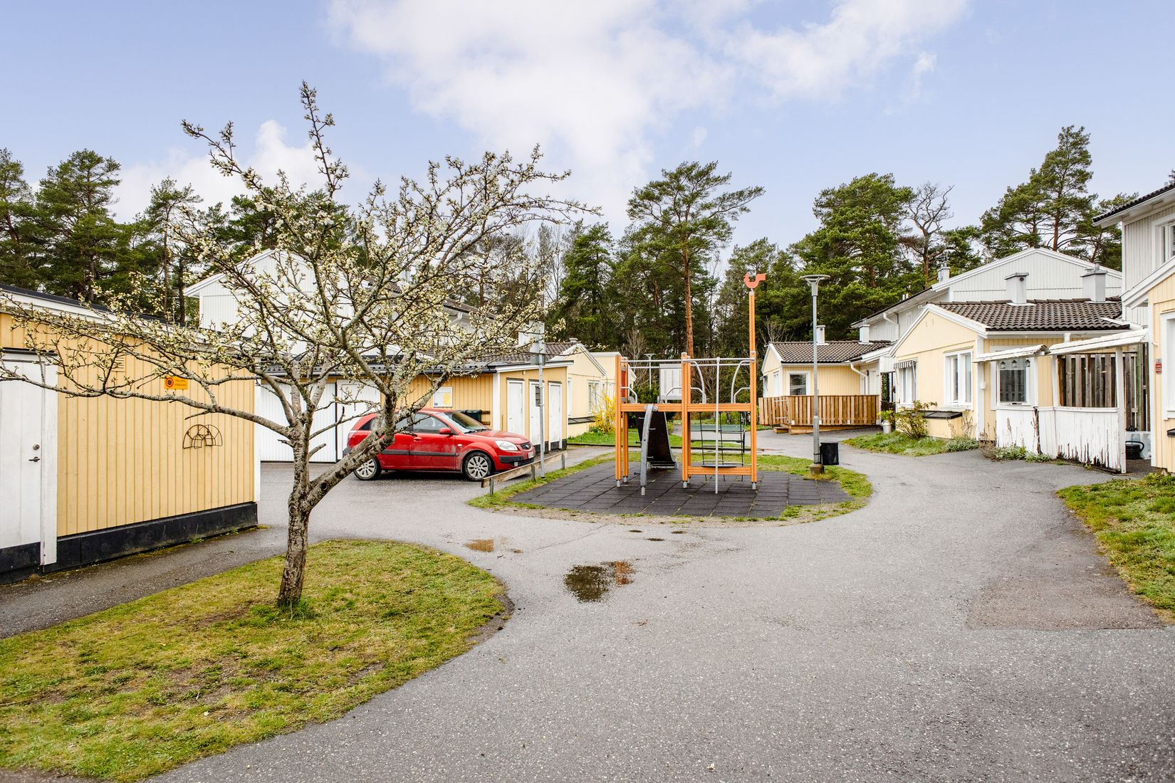 Bostadsrätt, Radhus, Bergvretsgatan 68, Bergvreten, Enköping