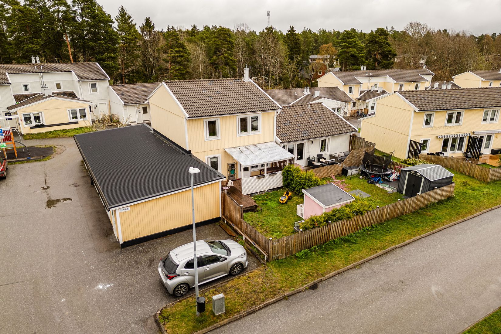 Bostadsrätt, Radhus, Bergvretsgatan 68, Bergvreten, Enköping