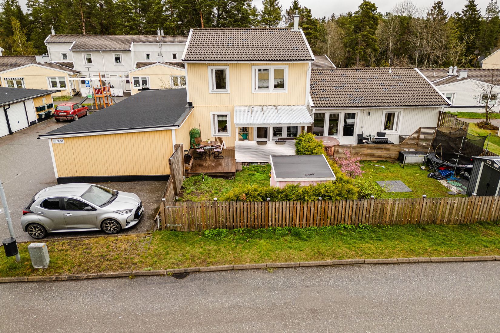 Bostadsrätt, Radhus, Bergvretsgatan 68, Bergvreten, Enköping