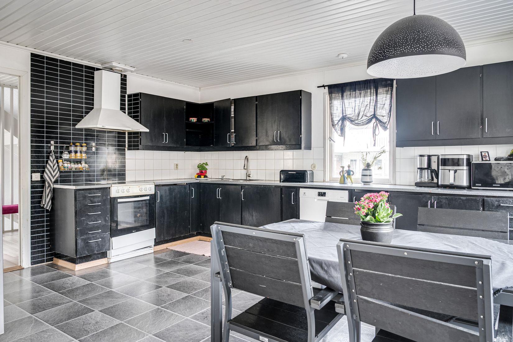 Villa, Margaretagatan 8, Lasarettsområdet, Hörby