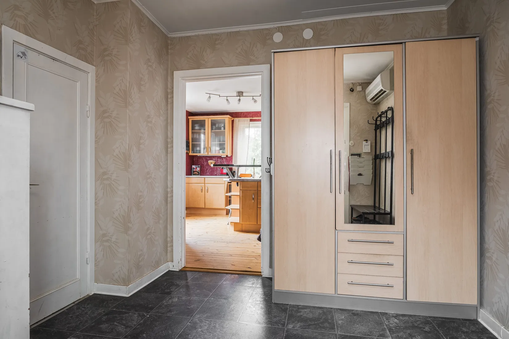 Villa, Parkgatan 10, Valla, Katrineholm