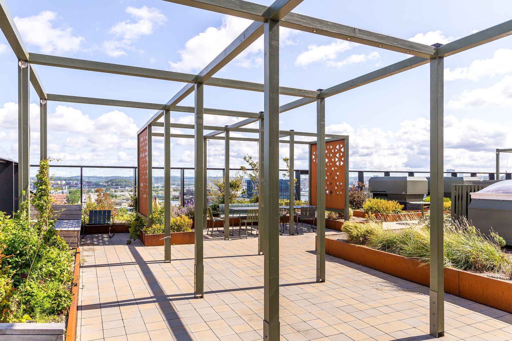 Bostadsrätt, Lodjursstråket 1 (Karlatornet vån 37), Lindholmen, Göteborg