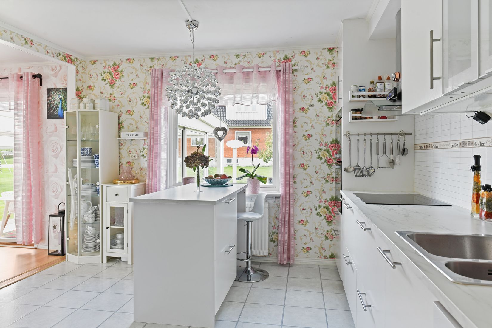 Villa, Skattegårdsvägen 6, Vara