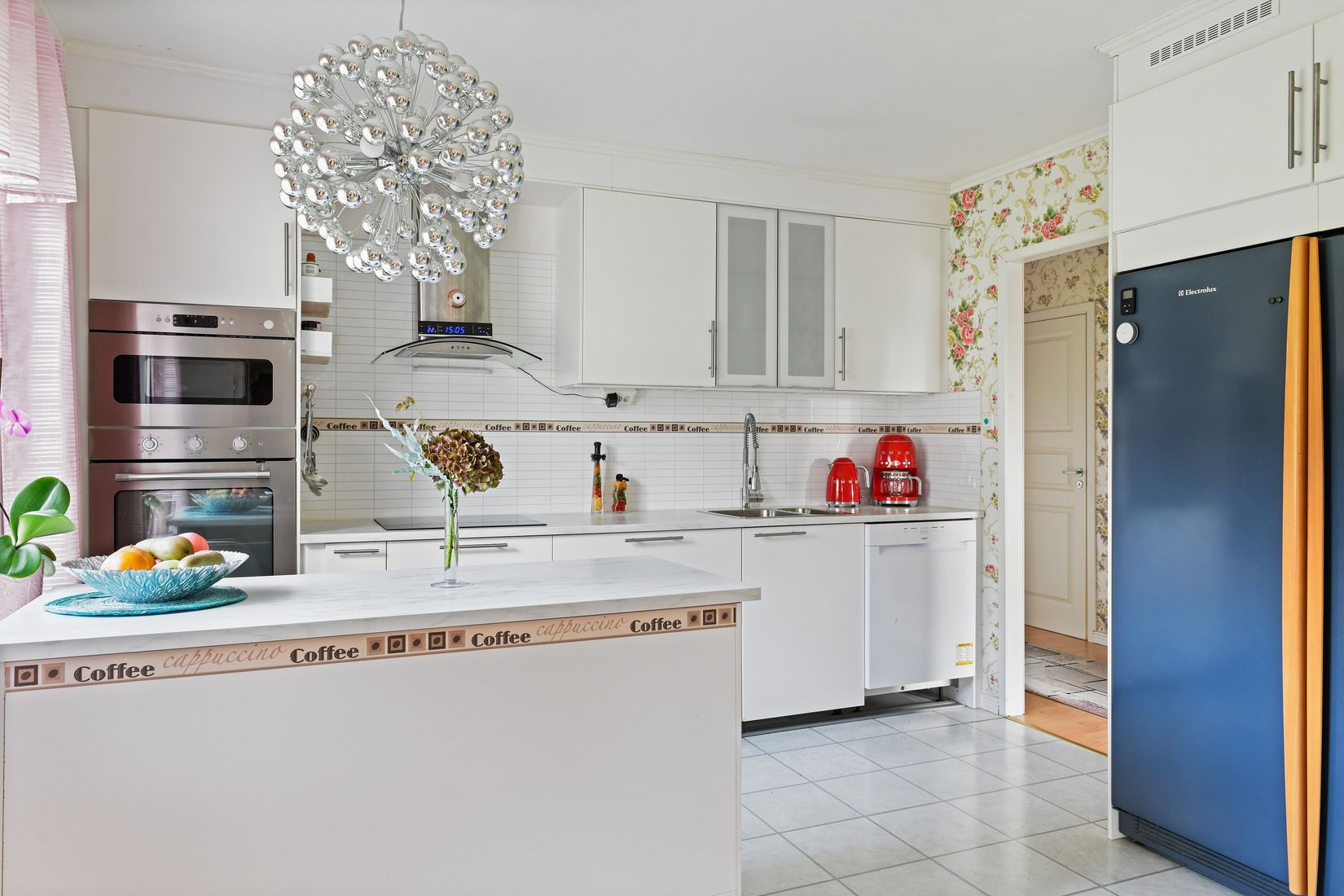 Villa, Skattegårdsvägen 6, Vara