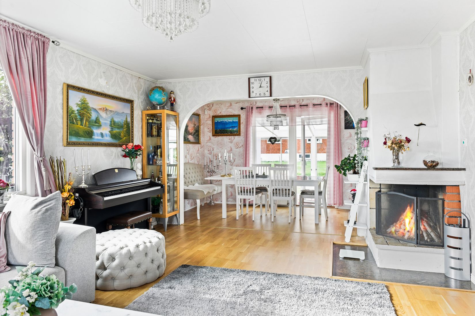 Villa, Skattegårdsvägen 6, Vara