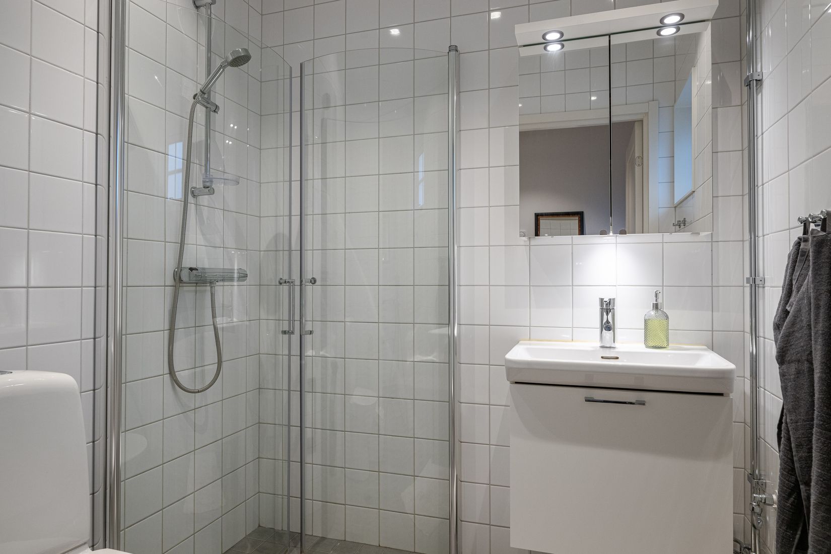 Bostadsrätt, Järnvägsgatan 27, Frönäsområdet, Gnesta