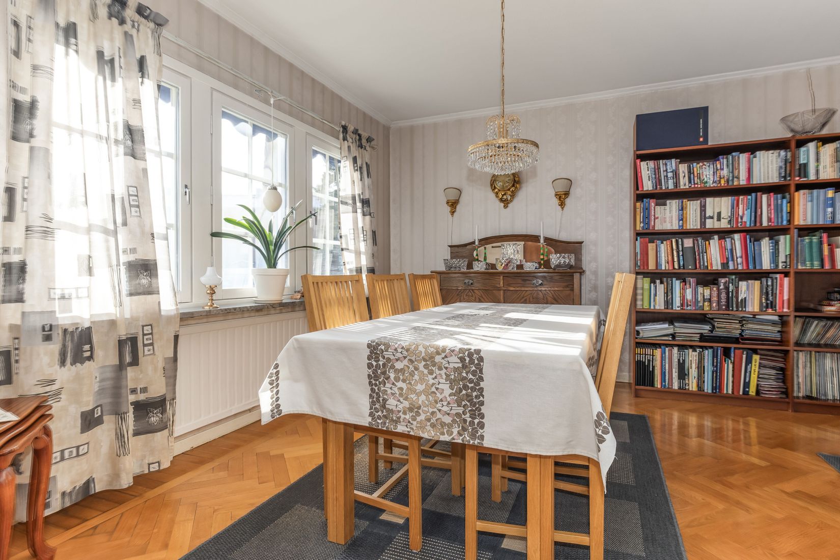 Villa, Furuhällsgatan 13, Högbeget, Ludvika