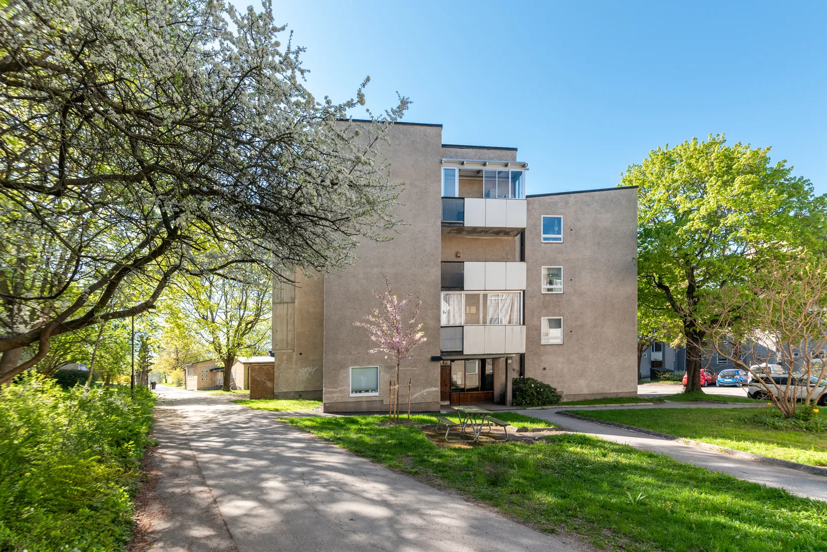 Bostadsrätt, Duvedsvägen 17, Vällingby Centrum, Stockholm