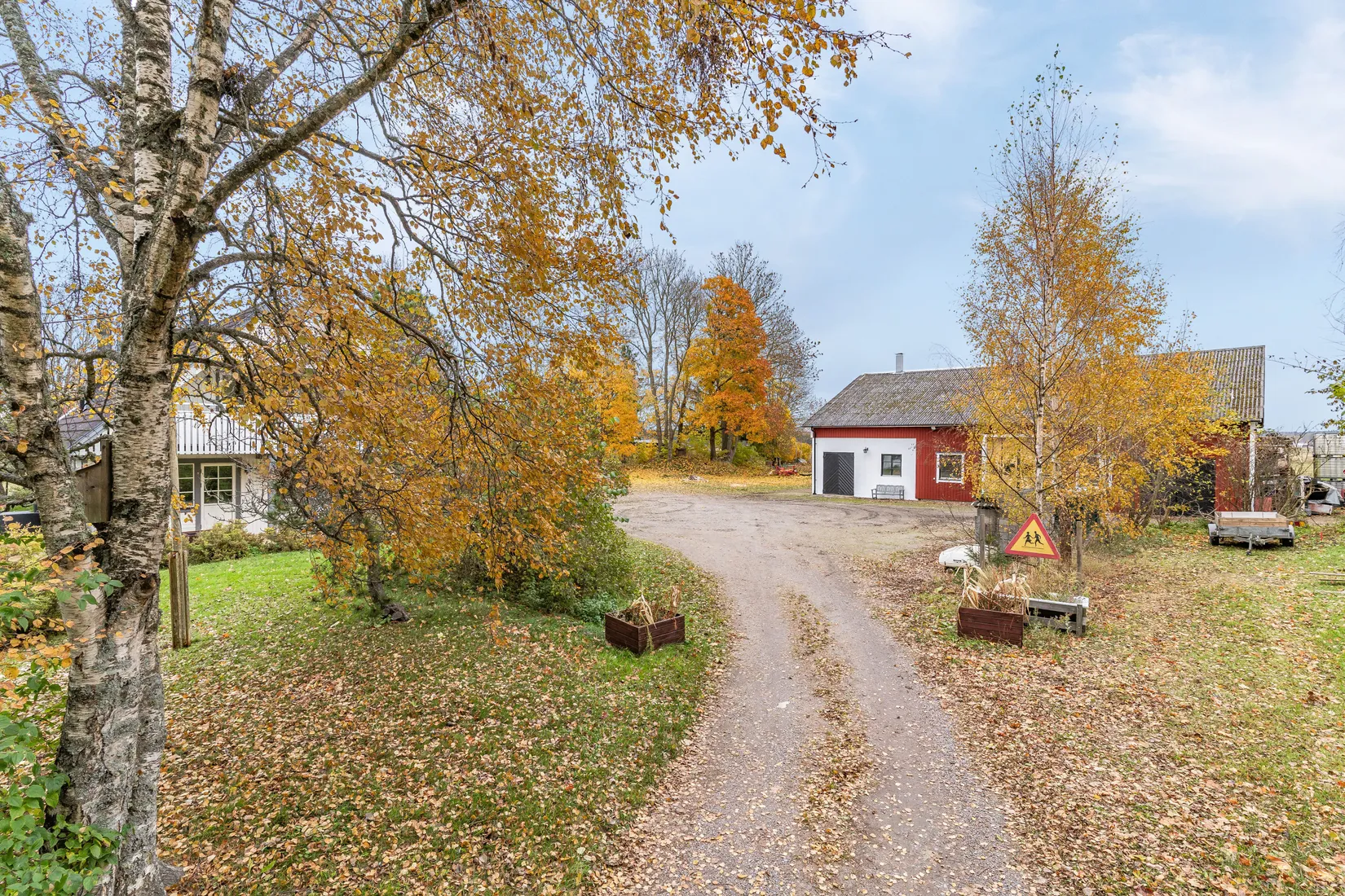 Gård/Skog, Gryttjom 207, Lantligt söder om Tierp, Tierp