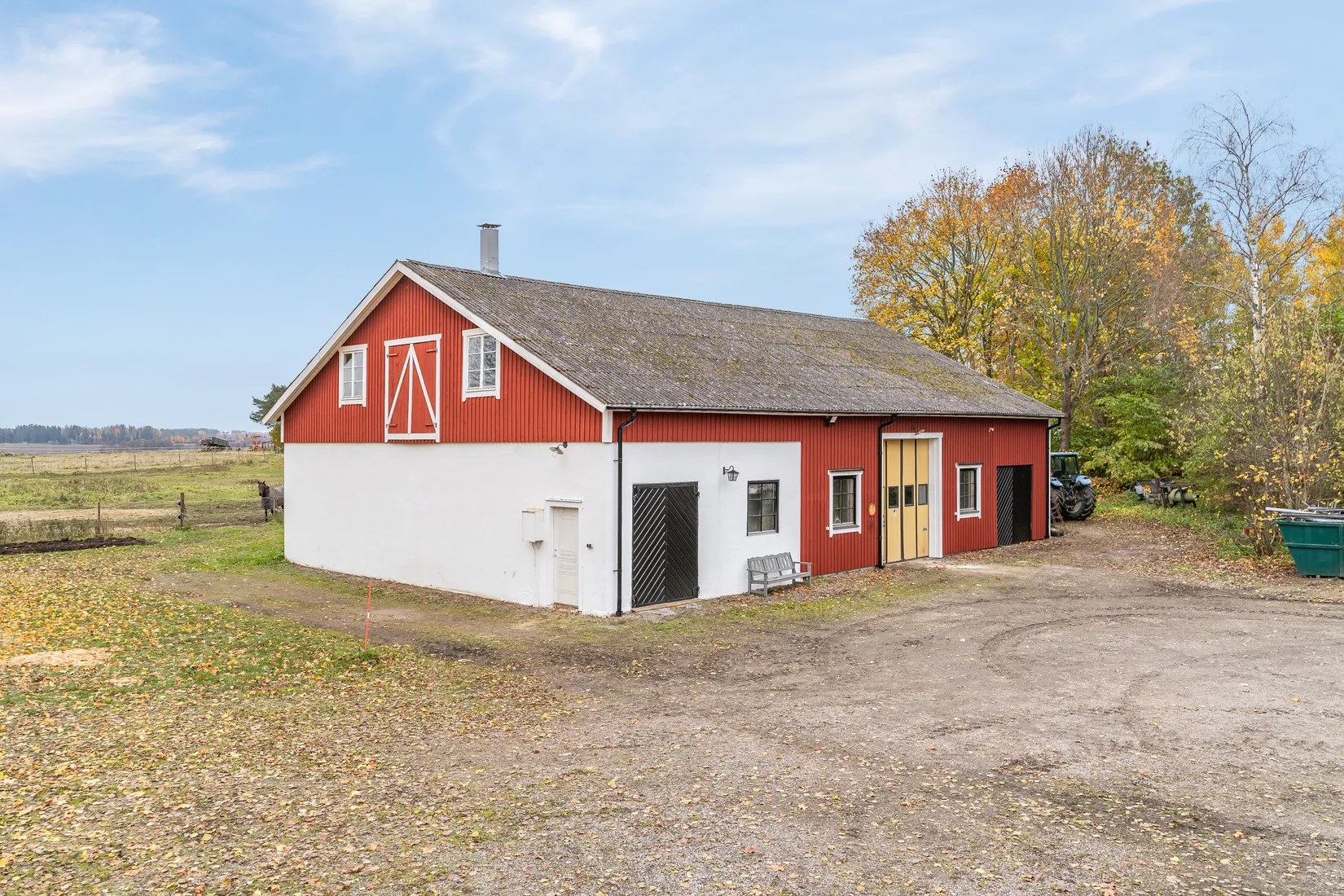 Gård/Skog, Gryttjom 207, Lantligt söder om Tierp, Tierp