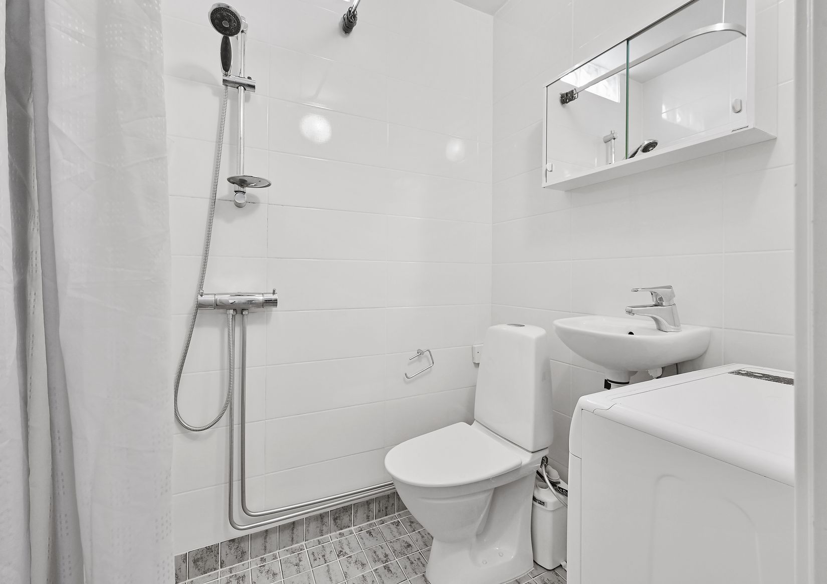 Villa, Radhus, Pepparbodavägen 8, Fresta, Upplands Väsby