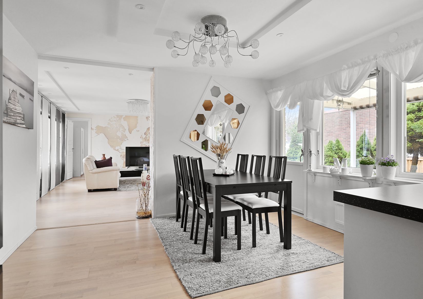 Villa, Radhus, Pepparbodavägen 8, Fresta, Upplands Väsby