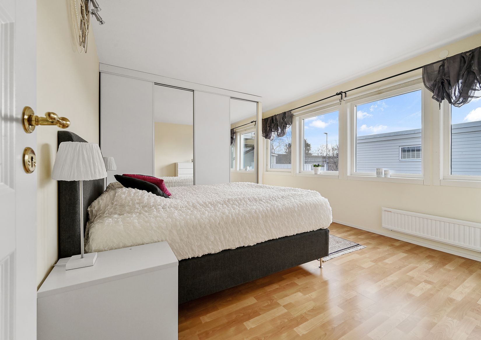 Villa, Radhus, Pepparbodavägen 8, Fresta, Upplands Väsby